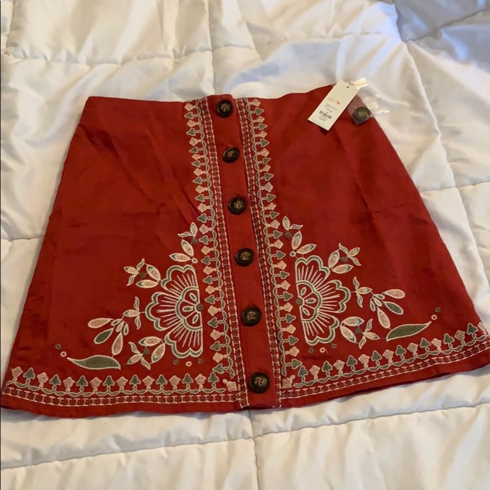 Red floral stitched linen skirt